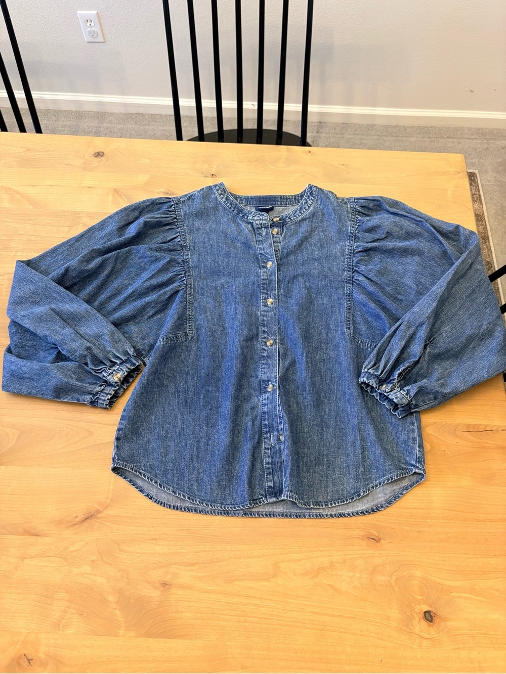 Denim Button-Front Puff Sleeve Top - Blue